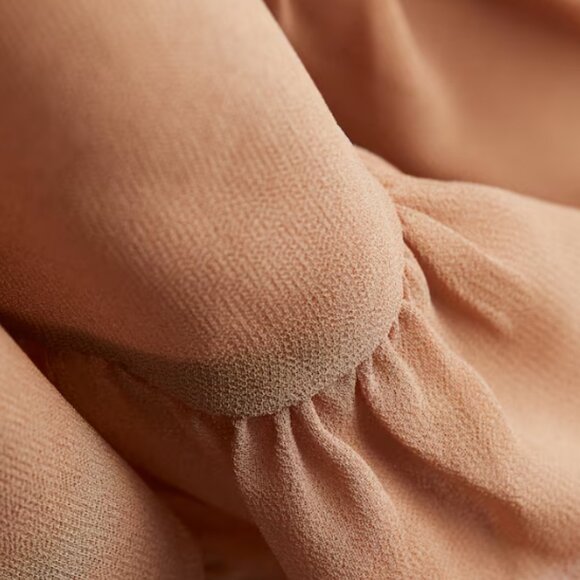 H&M Voluminous Bandeau Dress - Picture 6 of 8